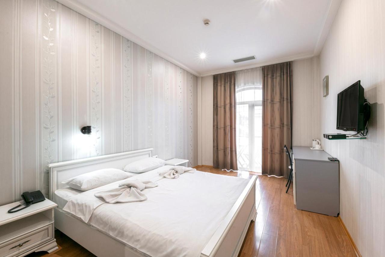 - Granada - Boutique Hotel - Tbilisi - Exterior foto